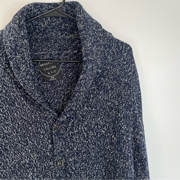 Brooklyn Calling NYC Cardigan - Picture 6 of 14